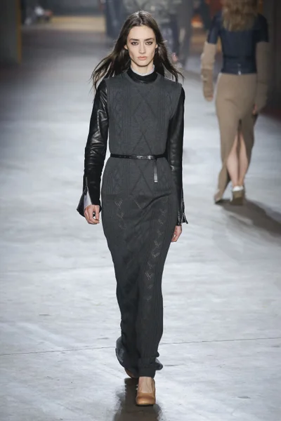 Look 17
